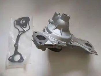 

Engine Cooling Water Pump for MITSUBISHI V33,6G72 OEM:MD972004