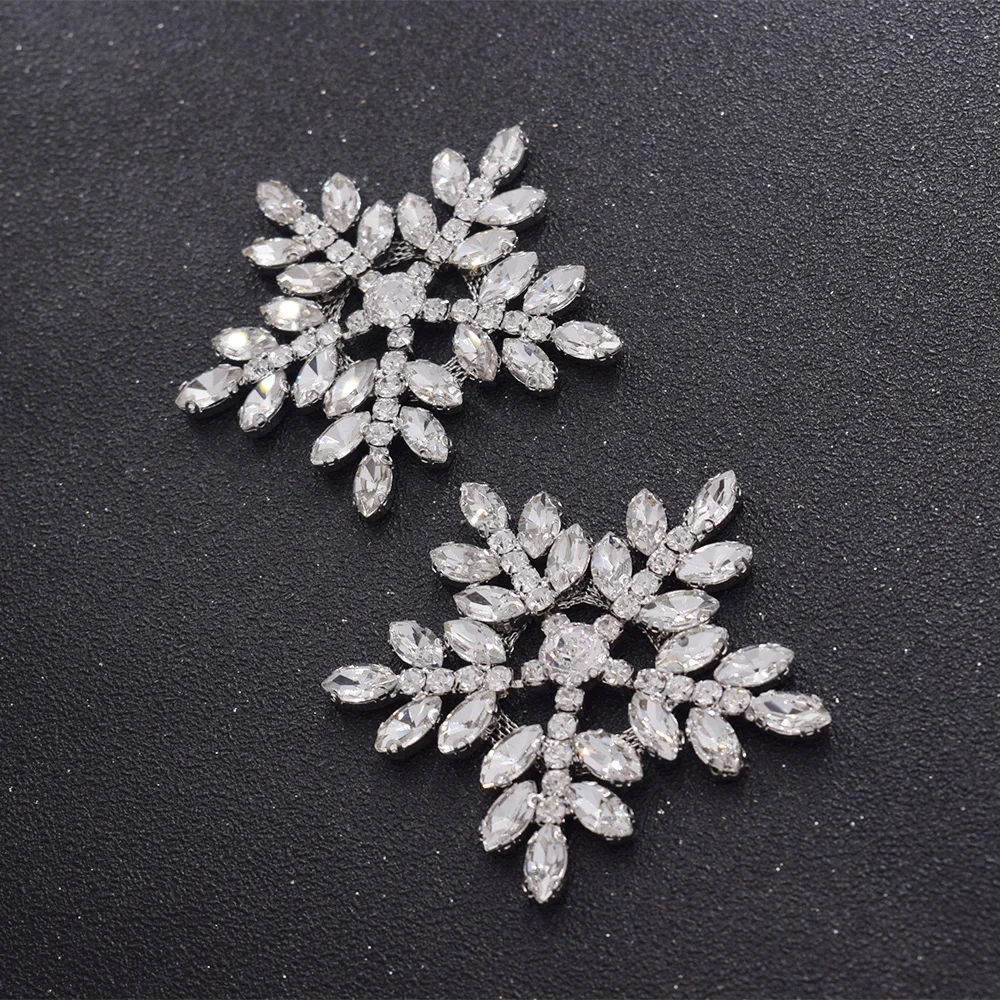 Snow crystal appliques for garment sewing (2)