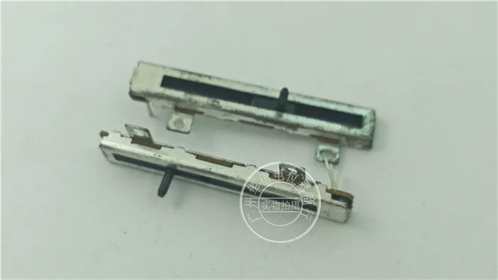 

[BELLA] Alps used 4.1cm 41MM sliding push potentiometer 10K handle 4.5mm linear sensor