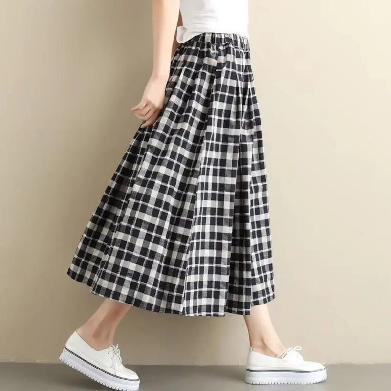 black white plaid Осенне-зимние женские юбки в винтажном стиле Mori Girl с высокой талией трапециевидной формы с косыми карманами, длинные юбки миди из хлопка и льна в клетку - Цвет: black white plaid