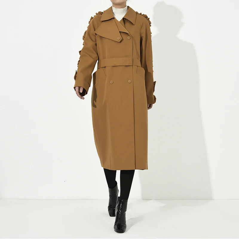 [EAM] женский длинный Тренч коричневого цвета с оборками, новая свободная ветровка с отворотом и длинным рукавом, модная осенне-зимняя модель 1B8870