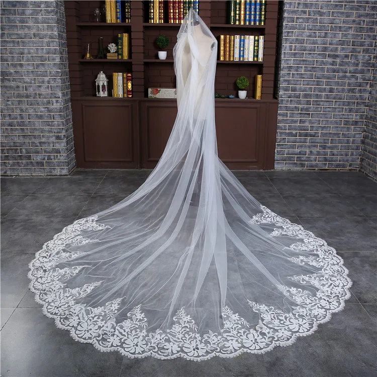 

Romantic 4 M Wedding Veil Cathedral One Layer Lace Appliqued Long Bridal Veils With Comb Woman Marry Gifts 2019 New Accessories