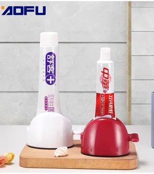 

Lazy toothpaste squeezer creative simple toothpaste clip facial milk presser child Seat Holder Stand Roller Bathroom Set