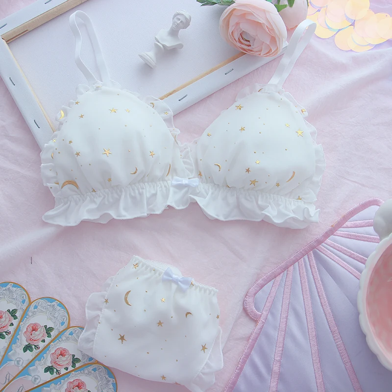 free Sweet girl Japanese student Bra set Triangle cup without steel ring Small chest Lean underwear star moon beautiful