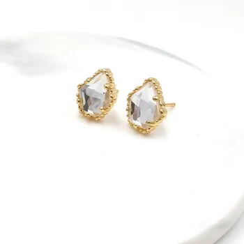 

New Fashion Pentagon Clear Glass Faceted Geometric Stud Earrings