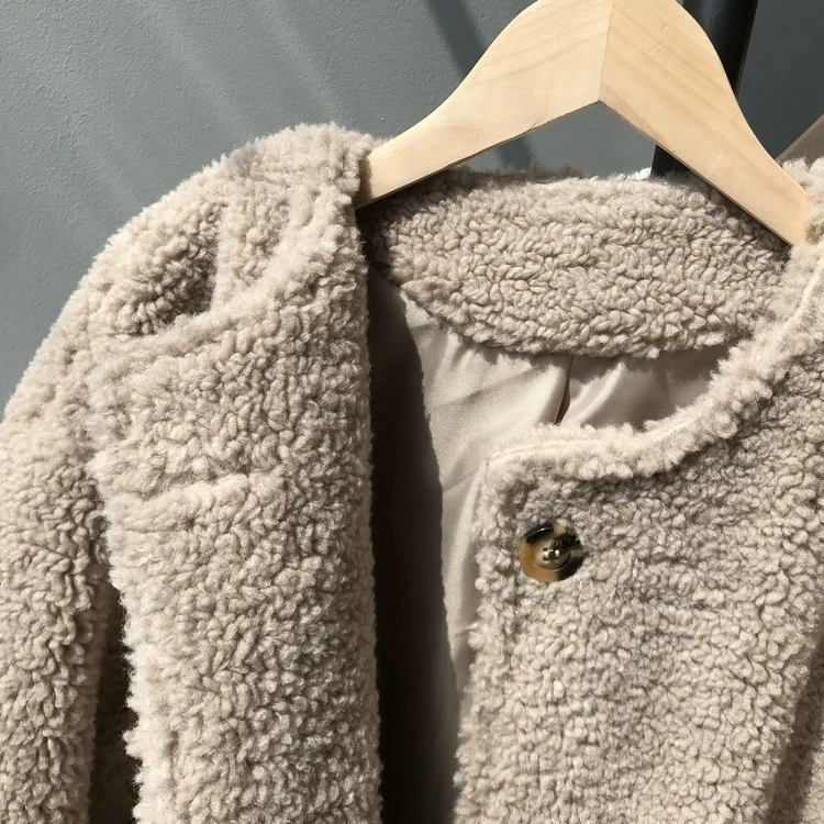 Зимняя одежда, женские пальто и куртки, однотонные, стиль Харадзюку, овечья шерсть, верхняя одежда, Корейская женская шуба из искусственного меха, куртка с плюшевым мишкой