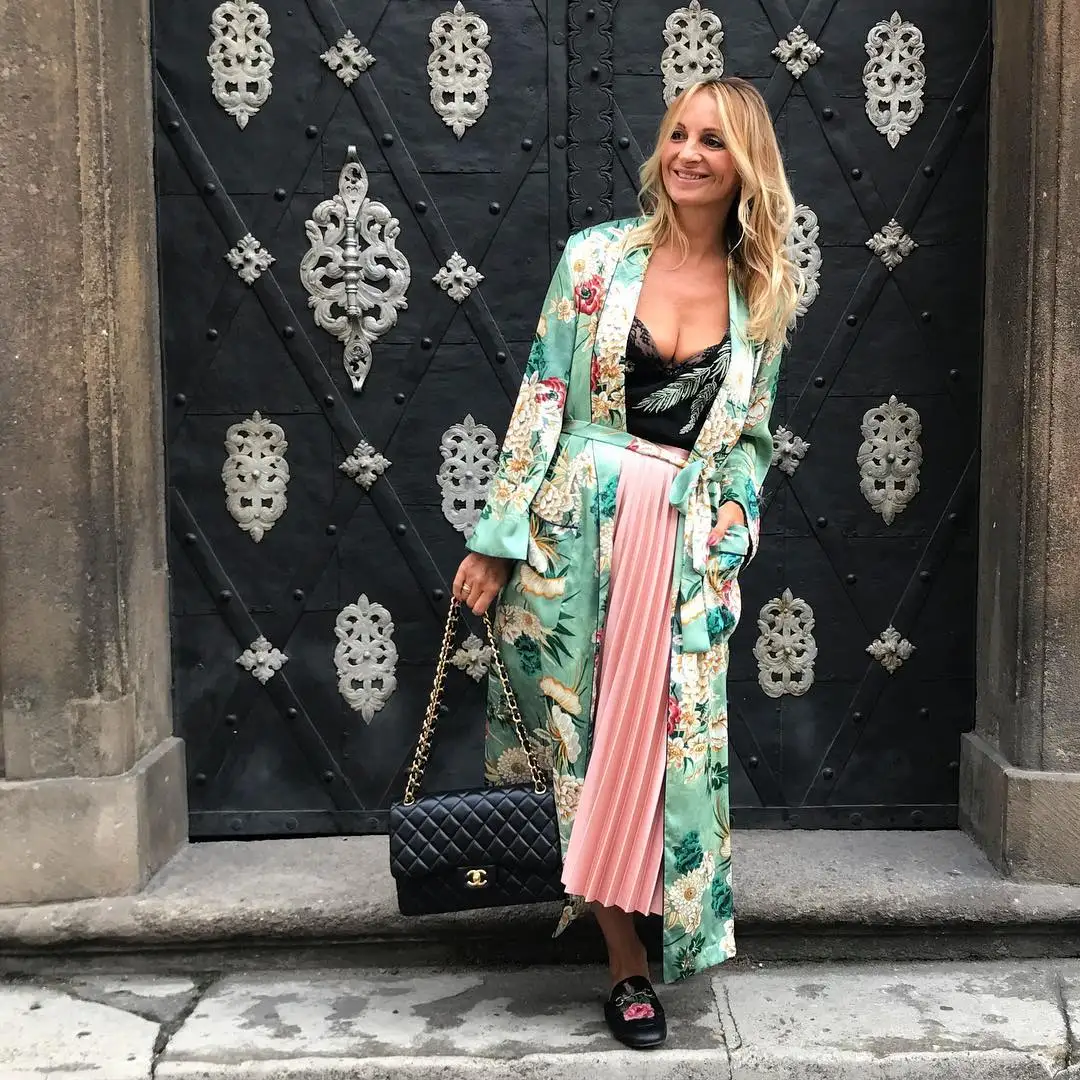 Женское платье с разрезом Foridol белое в горошек на тонких бретельках Пляжное