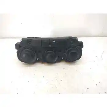 

CONTROL HEATING/AIR CONDITIONING SEAT LEON (1P1)
