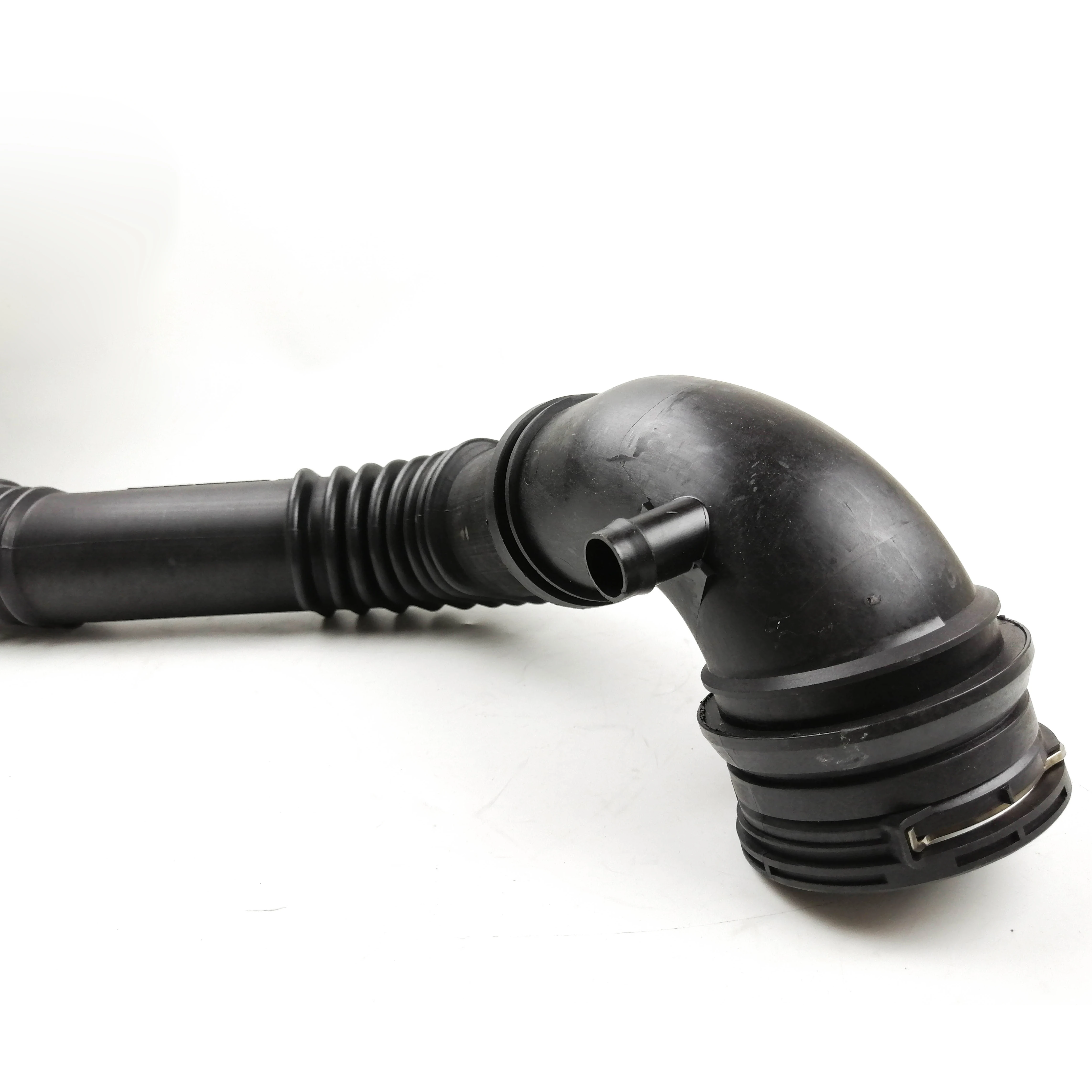 Other Parts & Accessories 13717607941 Turbocharger Tube Air Pipe For