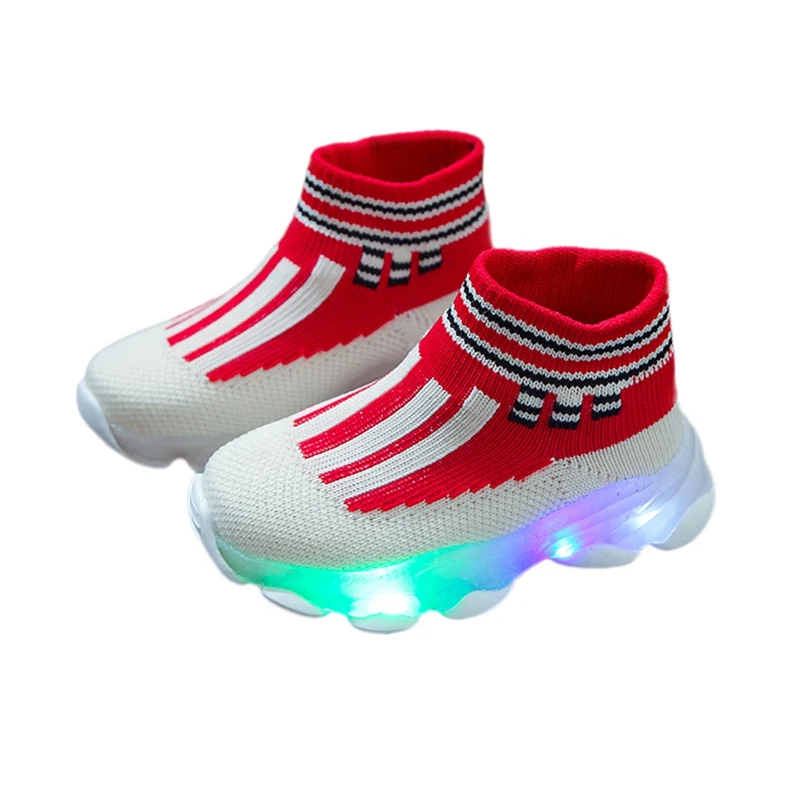 Детская светящаяся обувь; модные носки для новорожденных мальчиков и девочек; Детские кроссовки с мигающими огнями; спортивная обувь для бега; обувь для малышей младенцев с подсветкой