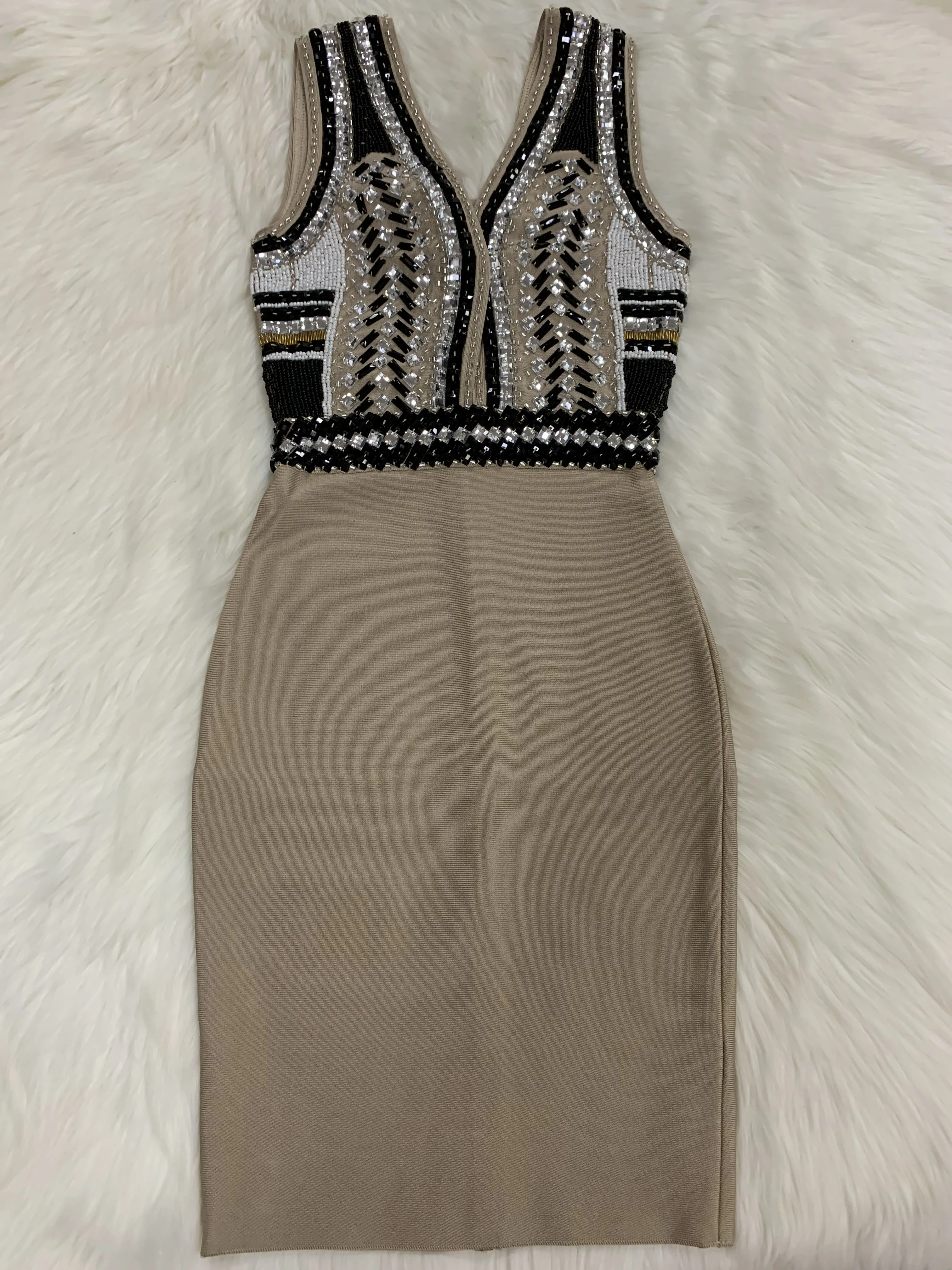 High Quality Black Mantual Beading V-neck Rayon