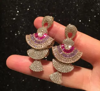 

Scalloped Round Women Earrings Luxury Inlaid Zircon Three-dimensional Gradient Purple Pink Skirt Ear Accessories