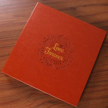 

Leather self-adhesive diy photo album This handmade photo album makes vintage creative family lovers covered with film