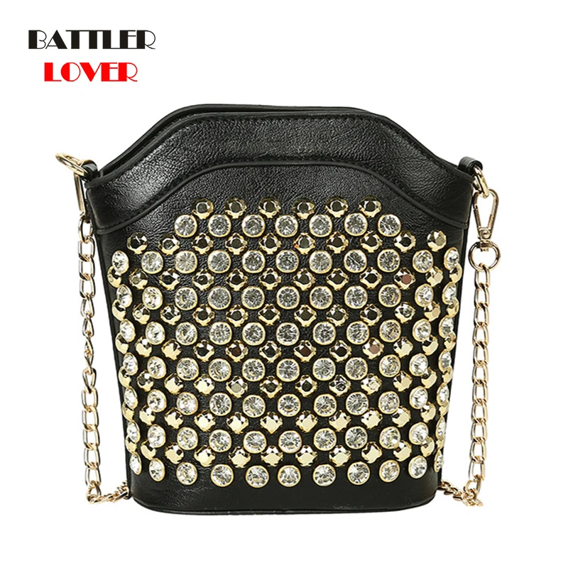 Women Rivet Flip Creative Designer Handbag Diamond Chain for Lady Messenger Bag 2020 Summer New High Quality