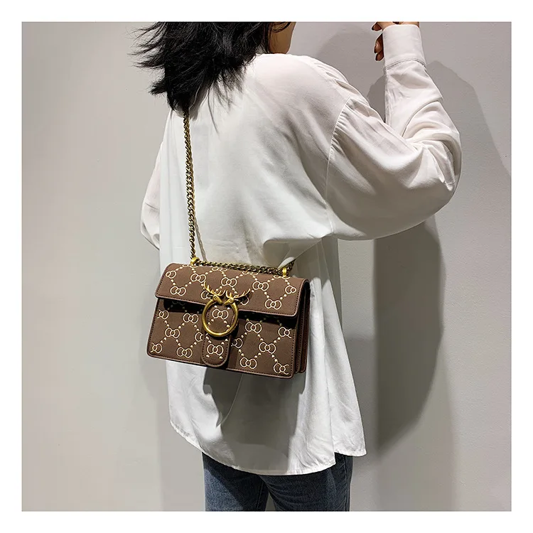 2019 New Design Deer Suede Leather Handbag Small flap Crossbody Bags for Women Quilted Embroidery Chain Shoulder Purse Black Red (3)