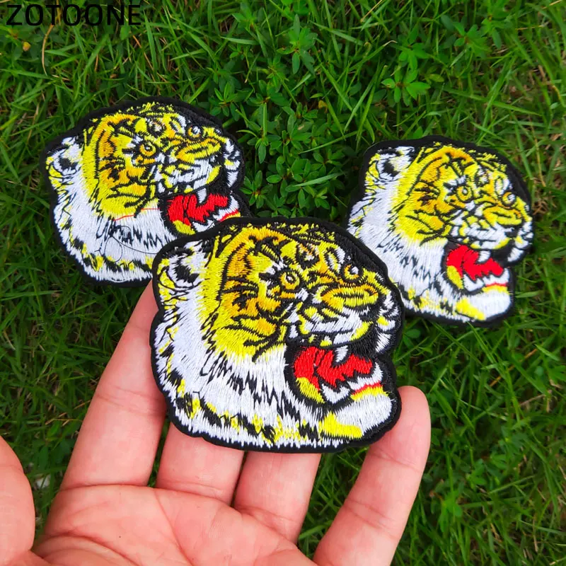 

ZOTOONE Tiger Iron on Animal Patches for Clothing Embroidered Badge DIY Cute Patch Sew Stripe on Clothes Animal Applique G