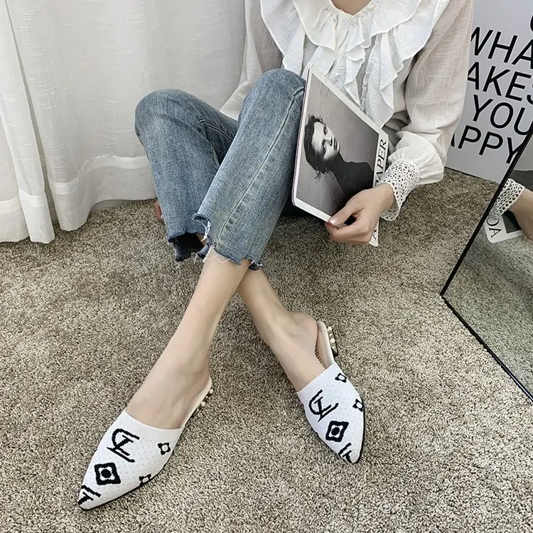 

Women wear 2020 new Baotou ladies sandals half slippers pointed toe flat mules