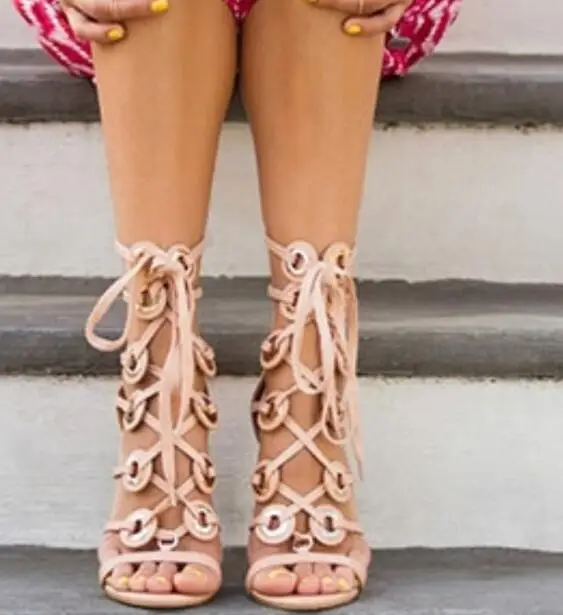 

Drop Shipping Woman White Pink Black Suede Cuts Out Gladiator Cross Lace Up Sandals Female 10 cm Stiletto Heels Wedding Shoes