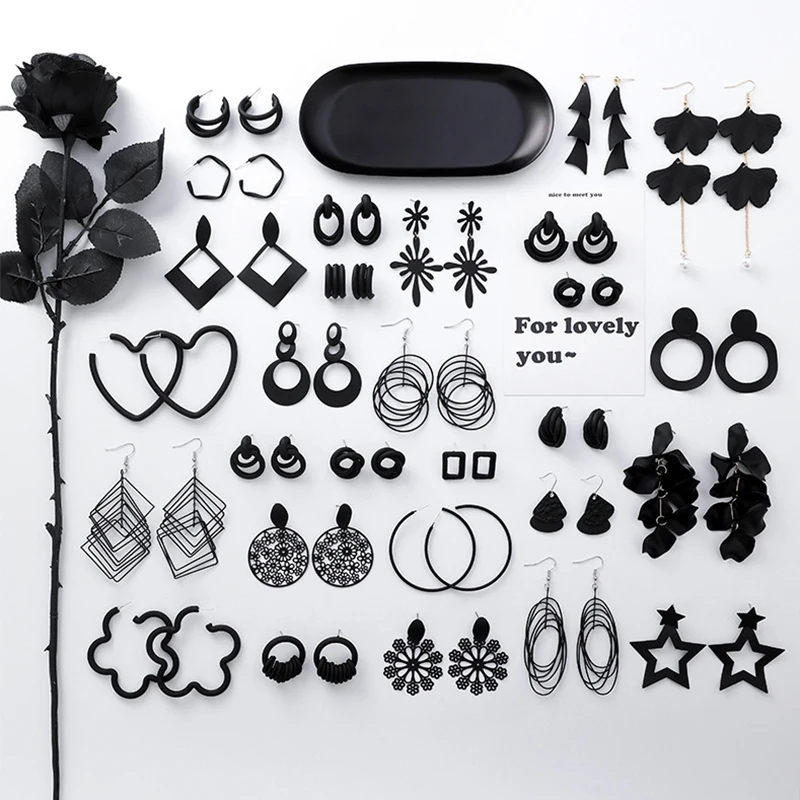 Minimalist Retro Black Earrings Normcore Collection Japan and Korea Hyperbole Geometric Circle Flower Stud Earrings Female Arete