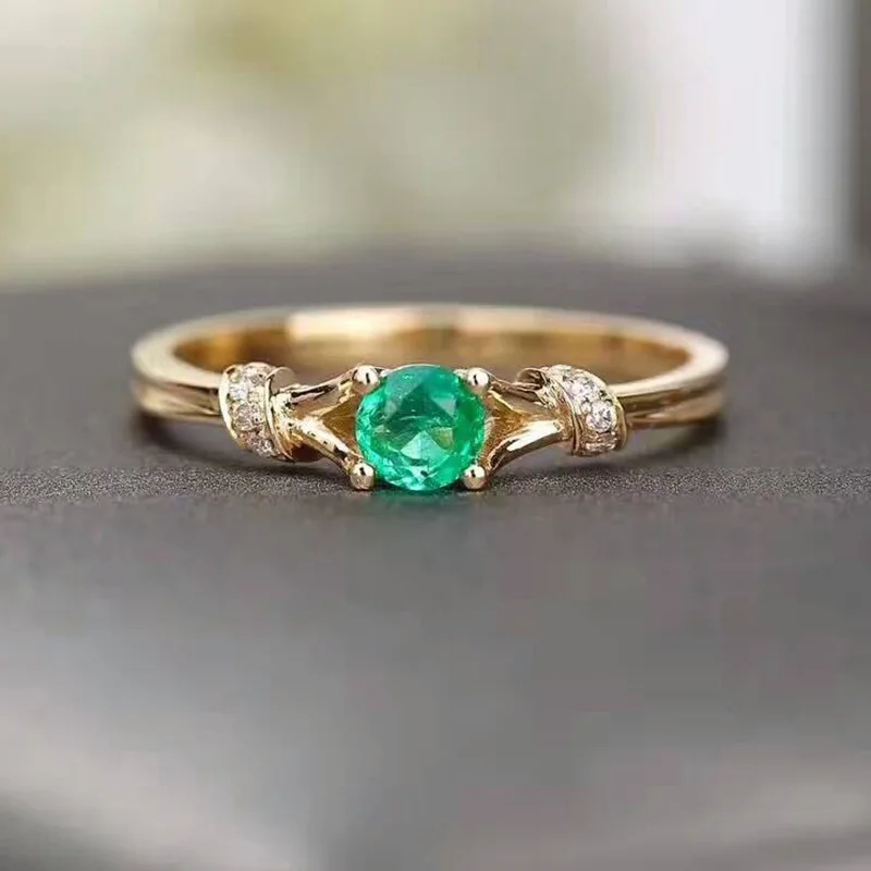 

New fashionable concise design Emerald Lady Ring Emerald Zircon Leisure Jewelry Fashion Gift Mother's Day Jewelry women's rings