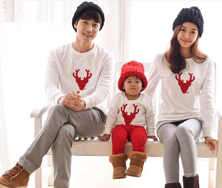 Рождественская футболка для мамы и дочки, папы и сына; одежда для малышей; одинаковые комплекты для семьи; одежда для всей семьи - Цвет: Type2