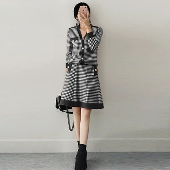 

Show thin knitting grid temperament plover case skirts two small short skirt suit sweater coat