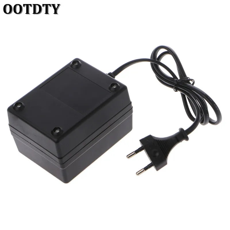 EU OOTDTY 300 Вт 220/240 В до 110/120 В переменного тока понижающий дорожный трансформатор напряжения преобразователь 63hf - Цвет: EU