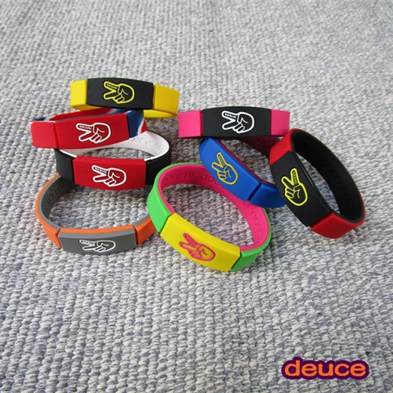Basketball Bracelet 1PCS Basketball Sports Tide Brand Star with The Same Energy Silicone Bracelet Sports Wristband Bracelet Basketballs