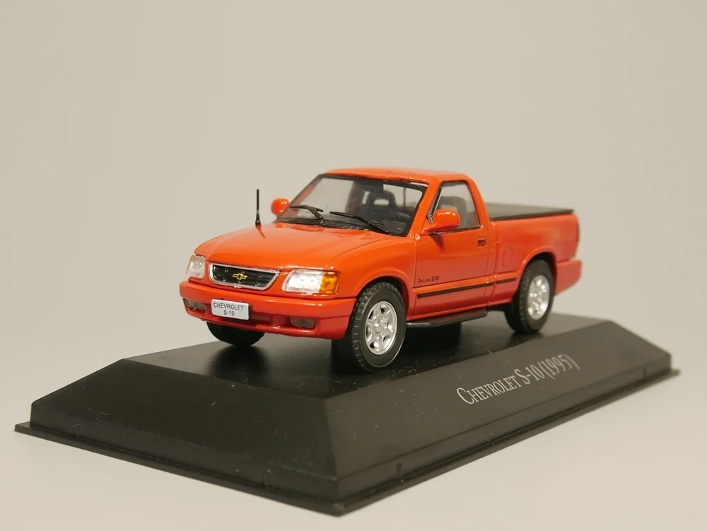 IX O 1:43 Chevrolet S-10 1995 пикап бутик сплава игрушки для детей Детские игрушки модель оригинальной упаковки