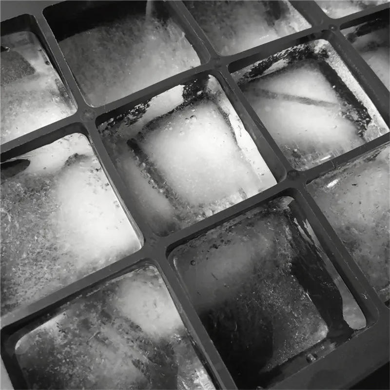 4509473105_1407631049