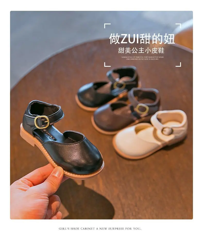 Comfortable Black Princess Sandals 2022 Spring New Girls Leather Shoes Simple Casual Children's Single Shoes Summer Fashion Sand boy sandals fashion