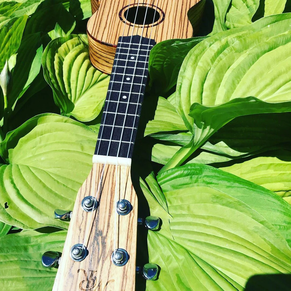 Укулеле тенор MARTIN ROMAS MR-03Z(26"