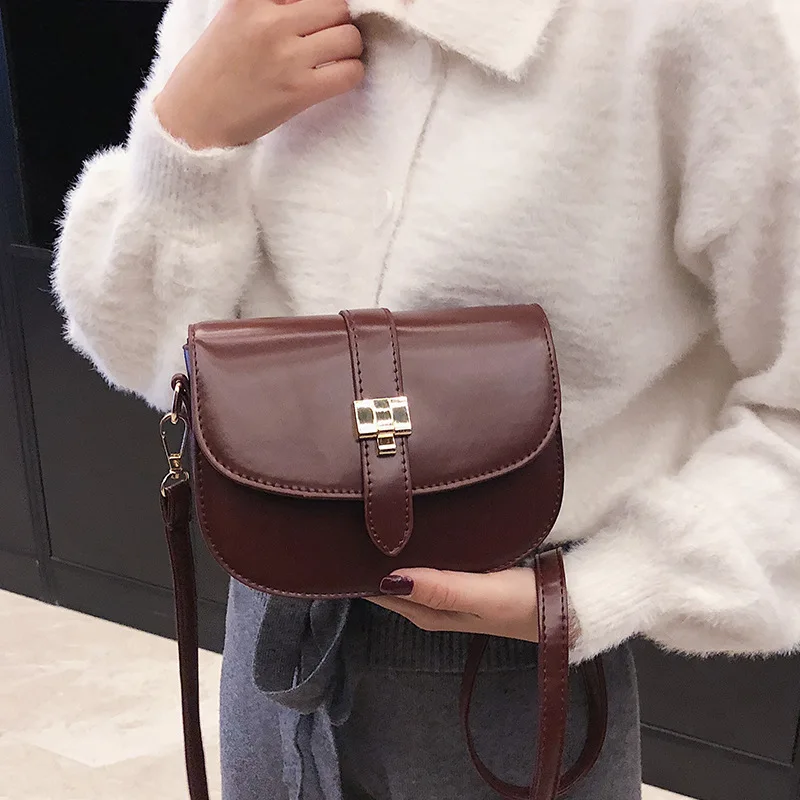 

INS Super Fire Retro Saddle Bag Women's 2020 New Style Simple Flip Shoulder Bag Casual Shoulder Bag
