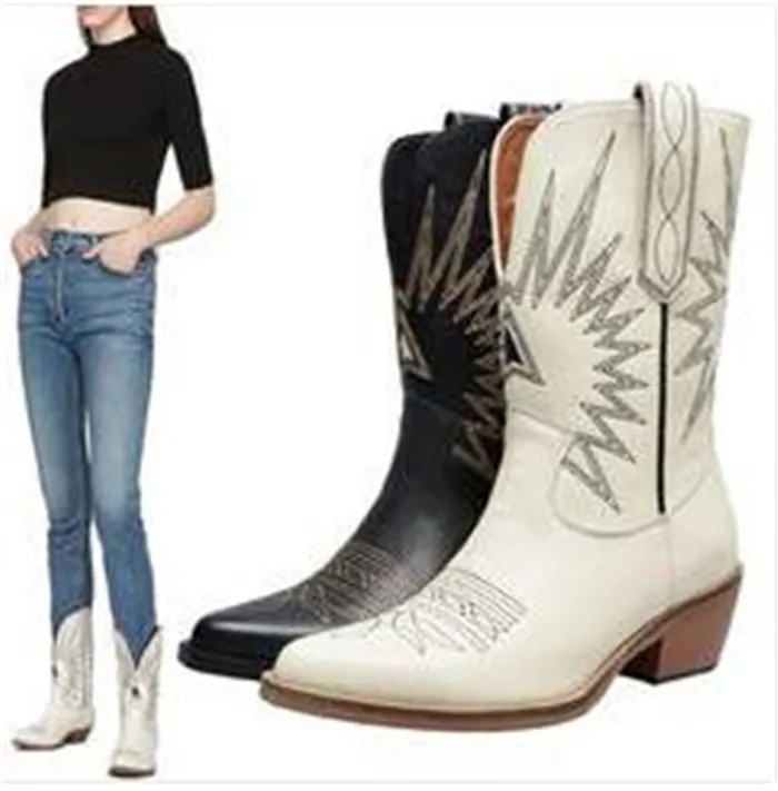 

Newest Women Cowboy Boots Fashion Star Embroidered Slip on Leather Boots Pointed Toe Short Boats Low Heel Motorcycle Boots