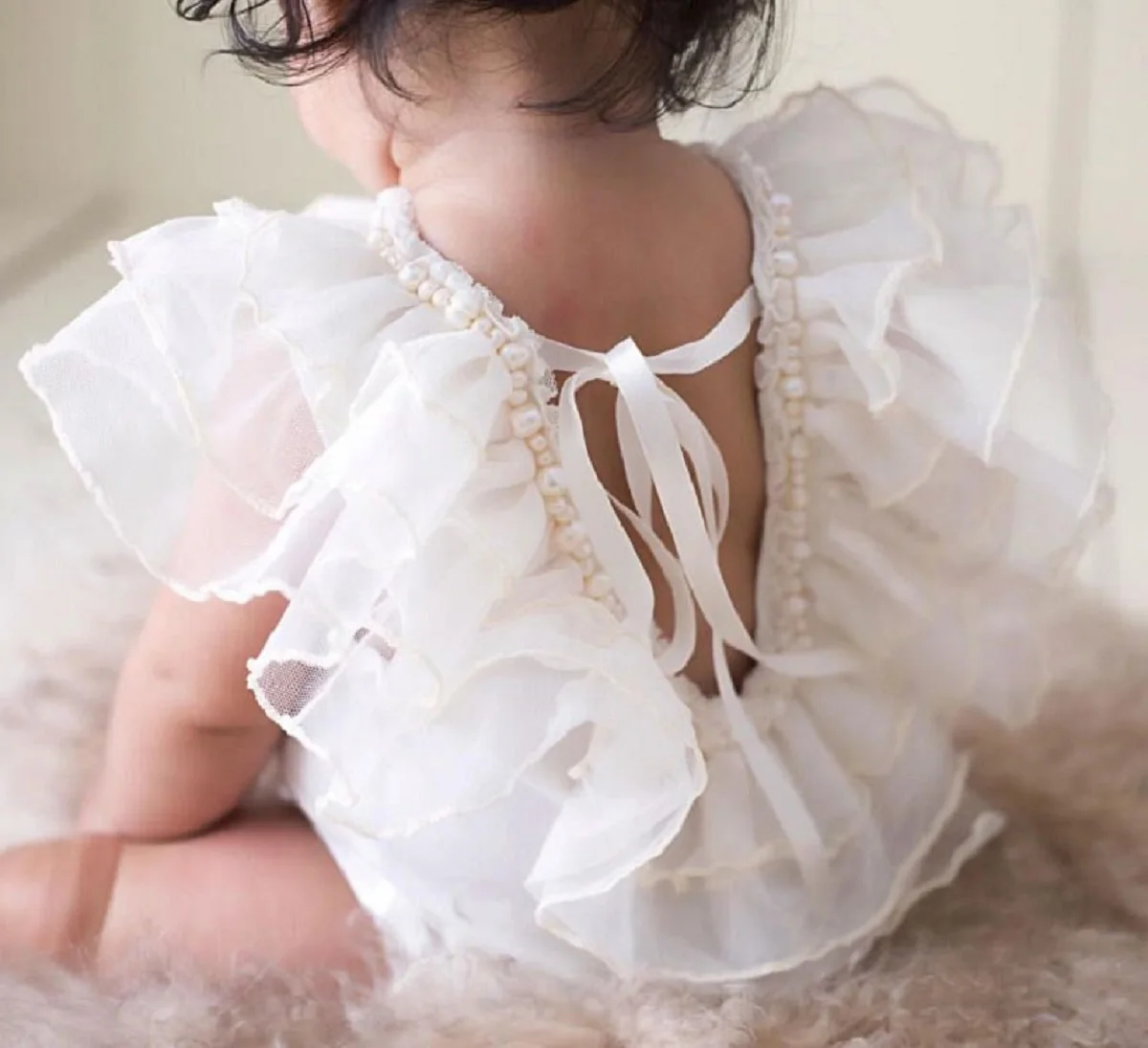 Emmababy милый брендовый милый подарок для маленьких девочек; белый комбинезон с оборками и короткими рукавами; кружевной комбинезон для малышей; пляжный костюм