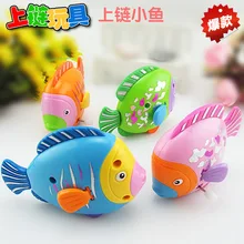 Sub-Lu игрушка цепь красочная рыба детская заводная игрушка Младенческая маленькая игрушка Весенняя рыба подвижный хвост