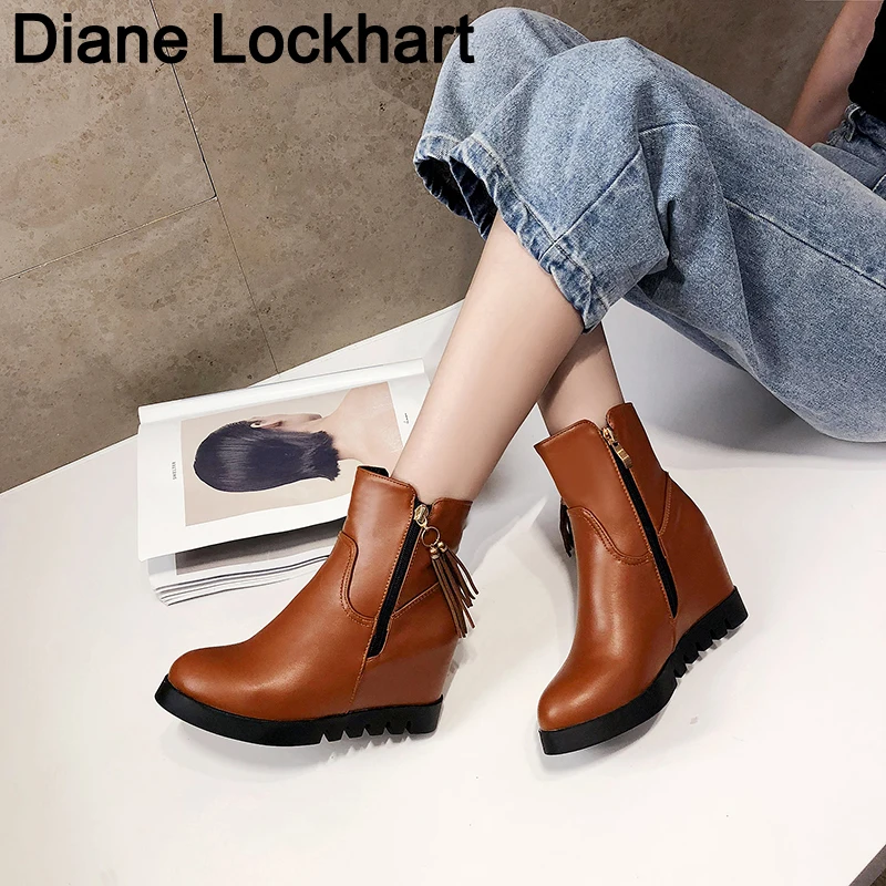 

2019 Winter platform wedge heel boots Women Shoes with increased platform sole female fashion tassel zip botas chaussure mujer