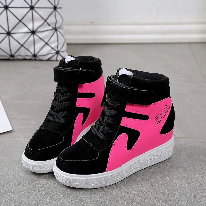 2021 New High-quality Women's Sports Shoes Thick Bottom Casual Slope Heel Black Thick Bottom Vulcanized Women's Shoes