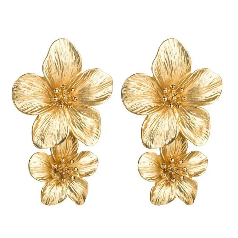 

Bohemian 11-color zinc alloy spray paint earrings Flower earrings For women wedding earrings 2020 new jewelry gifts wholesale