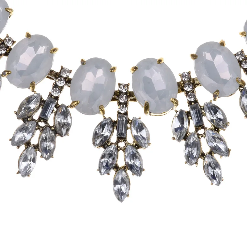Amazon Hot Selling Necklace Cross Border Accessories New Products Europe And America Fashion Retro Crystal Leaf Pendant