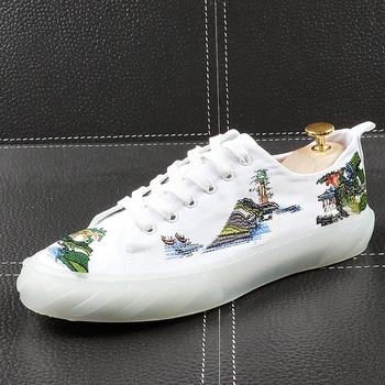 

Men Fashion Casual Shoes Summer Leather Embroidery Chinese Style Sneakers Male Breathable Youth Trending Shoes AA-340