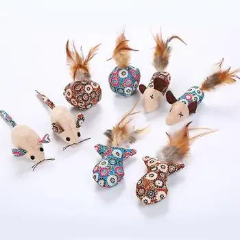 

4pcs Mini Cat toy Set Mouse Pet Feather Teaser Wand Catnip Toys for Cats Dogs Kitten Pet Toy Value Packets Mouse Ball Socks