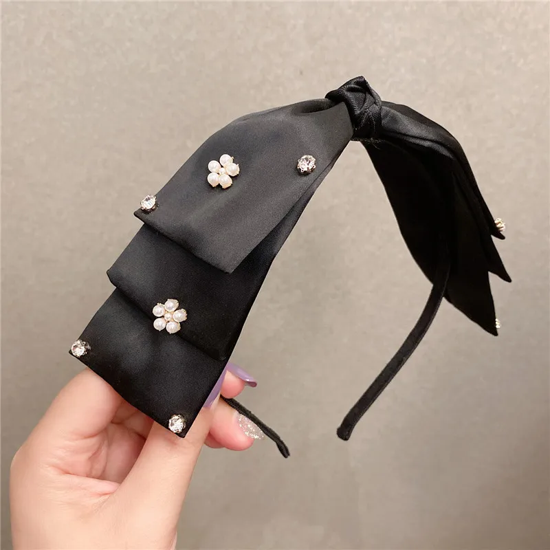 

Three Layers Bow Knotted Hairband Retro Headwear Black Bowknot Pearls Headband Evening Party Headdress High End Silk Satin Hoop