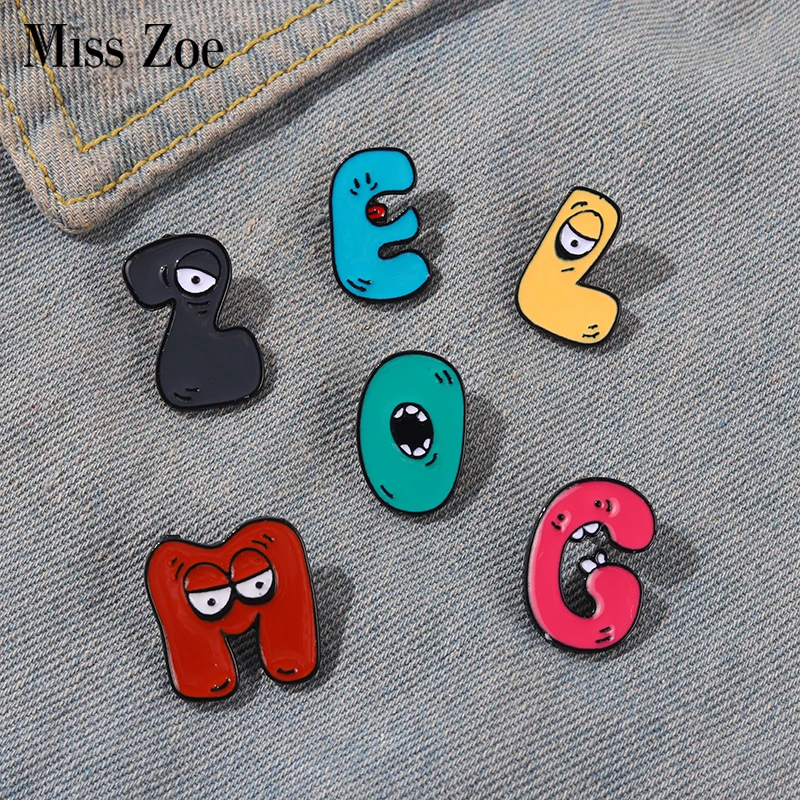 A Z文字のエナメルブローチ 英語のアルファベット 26文字 かわいい漫画のピン 友達 子供 パーティージュエリー ブローチ Aliexpress