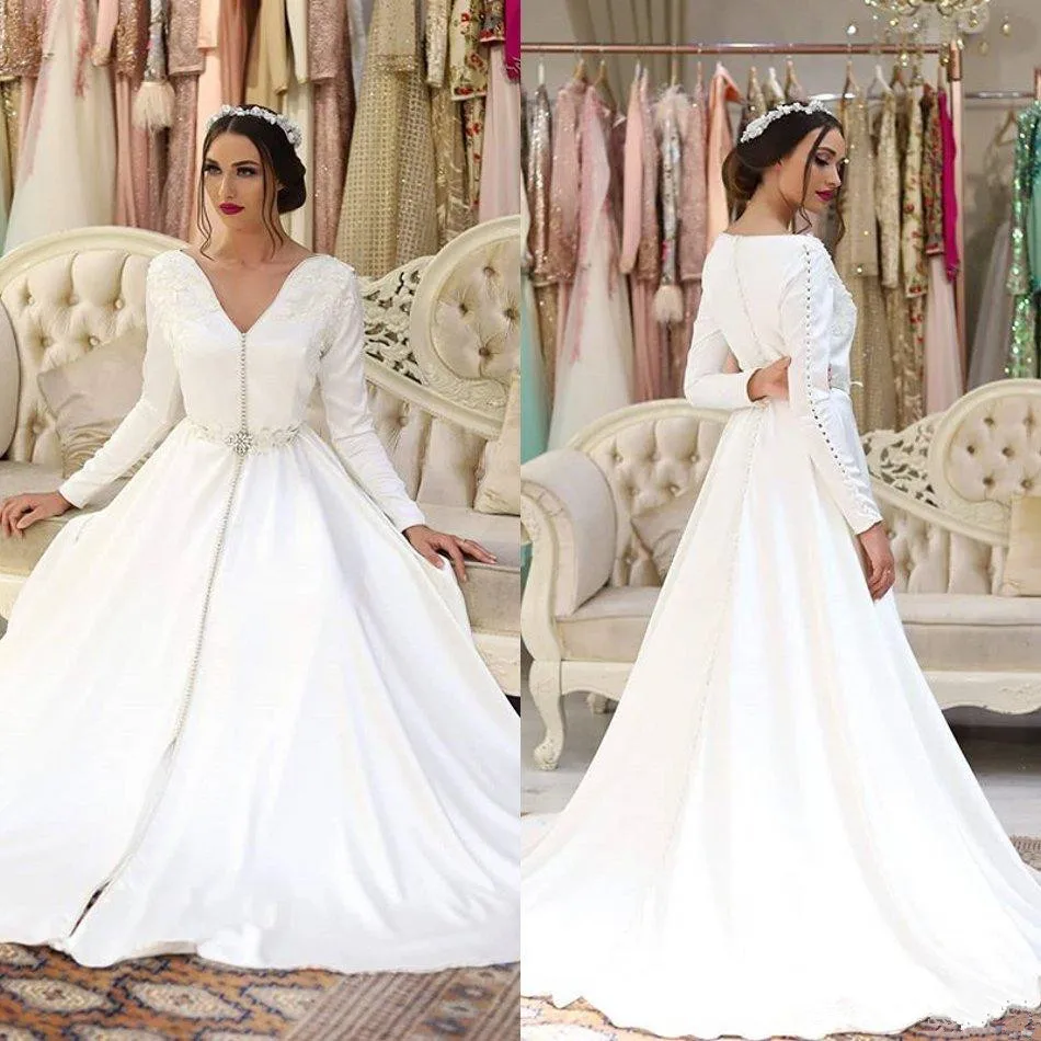 

Dubai Morocco Long Sleeve satin Muslim Wedding Dress V Neck Beads Lace Bridal Gowns Sweep Train Wedding gown robe de mariee