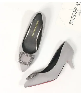 Роскошная женская обувь из флока на низком каблуке, украшенная жемчугом обувь принцессы с острым носком широкий выбор размеров 48-34, 47, серый и черный цвета,, американский стиль - Цвет: grey 3.5cm