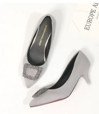 grey 3.5cm Роскошная женская обувь из флока на низком каблуке, украшенная жемчугом обувь принцессы с острым носком широкий выбор размеров 48-34, 47, серый и черный цвета,, американский стиль - Цвет: grey 3.5cm