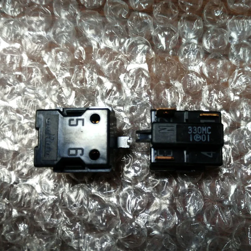 2 шт. 100% новый и оригинальный PTH7M330MC1Starter 33 евро 20% RSIR оригинальный|Комплекты умного