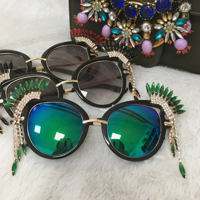 Модный роскошный с кристаллами солнцезащитные очки летние пляжные горный хрусталь кисточкой Солнцезащитные очки женские дизайнерские oculos de sol