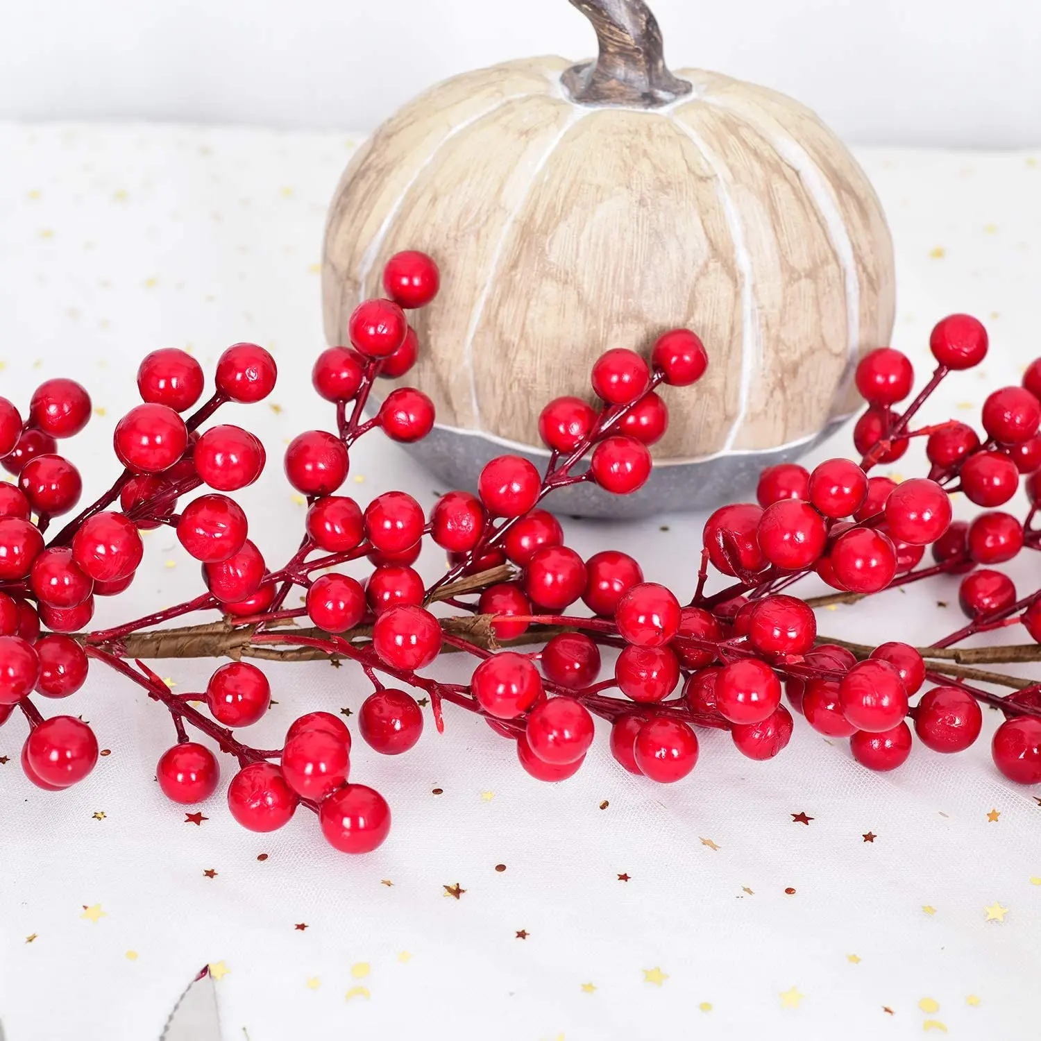 Red Berry Garland Artificial Red Burgundy Berry for Indoor Home Fireplace Decoration for Wedding Winter Christmas Xmas New Year
